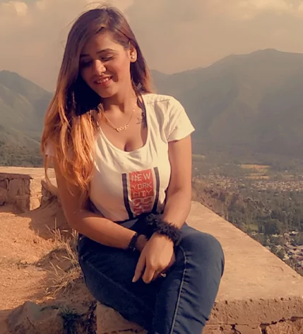 model escorts in Pune